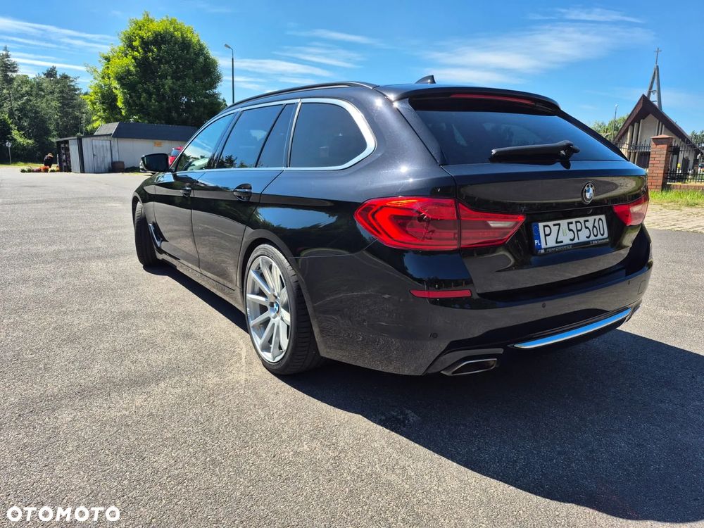 BMW Seria 5 540i xDrive GPF Luxury Line - 6