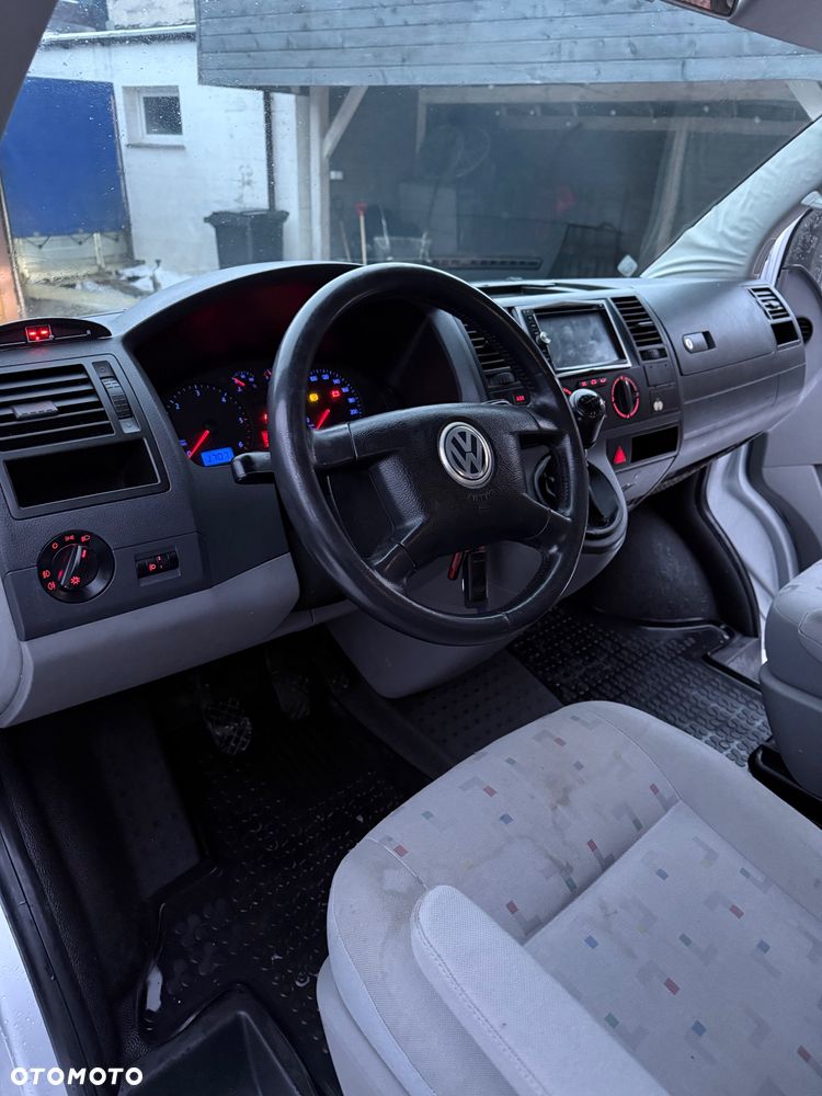 Volkswagen Caravelle L2 - 17