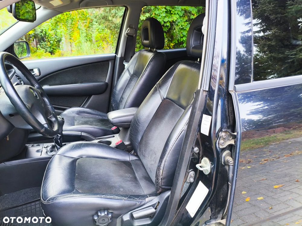 Mitsubishi Outlander 2.0 Turbo - 16