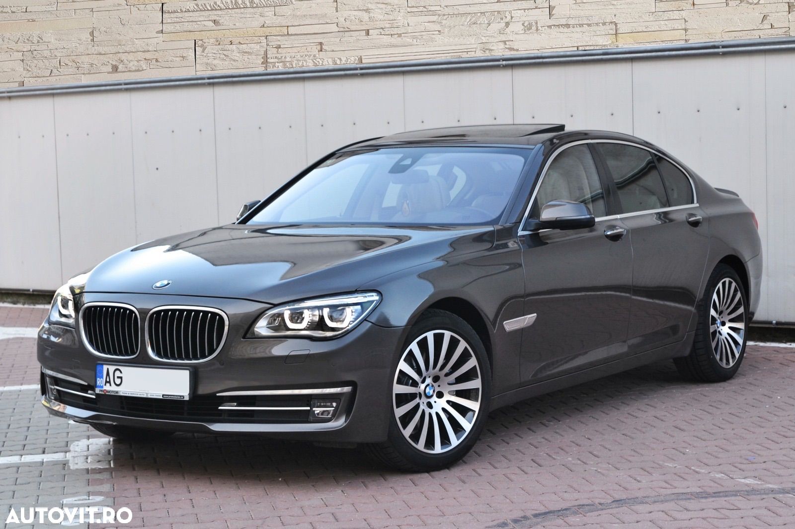 BMW Seria 7 730d Edition Exclusive - 1