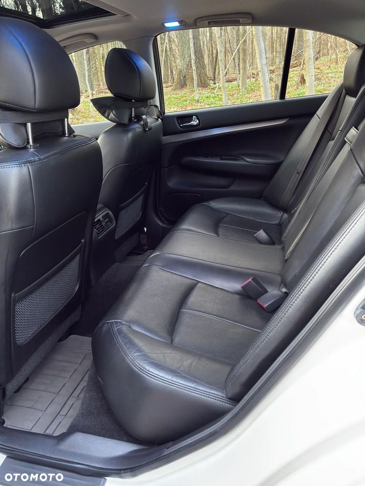 Infiniti G G37 AWD GT - 10