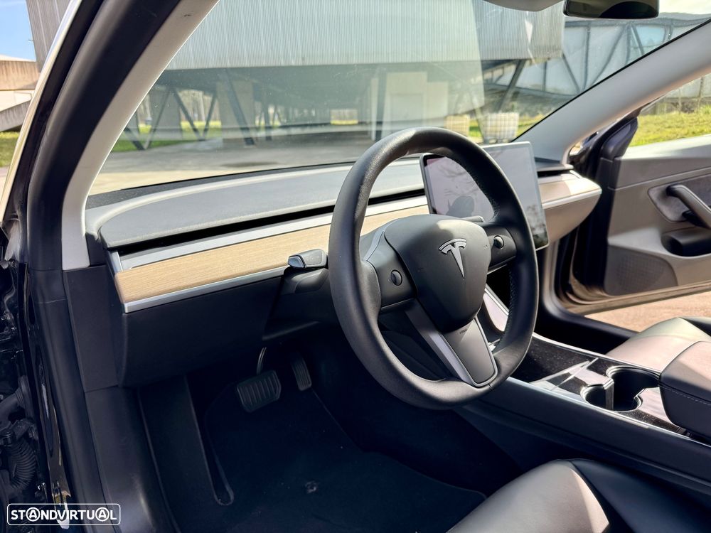 Tesla Model 3 Standard Range Plus RWD - 19