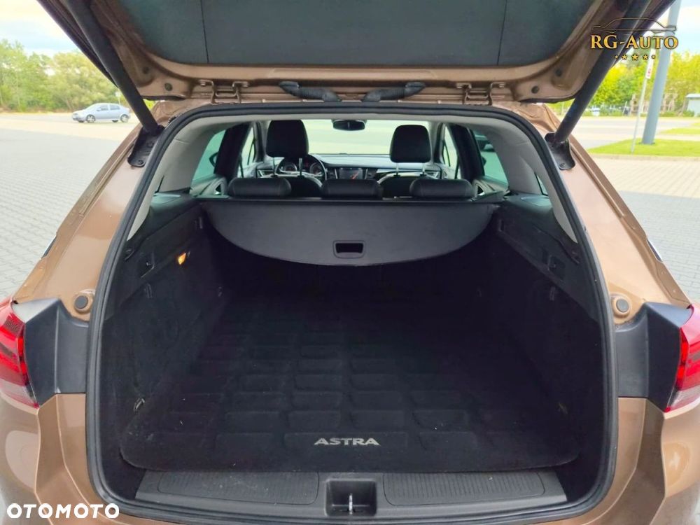 Opel Astra - 33