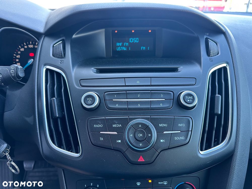 Ford Focus - 19