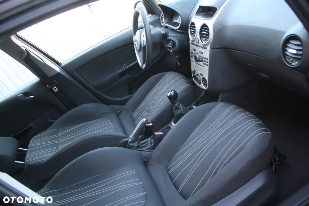 Opel Corsa 1.2 16V Selection 110 Jahre - 17
