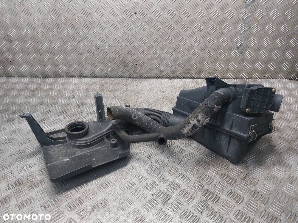 OBUDOWA FILTRA POWIETRZA SKODA FELICIA I LIFT 1.3 8V 047129654 - 2
