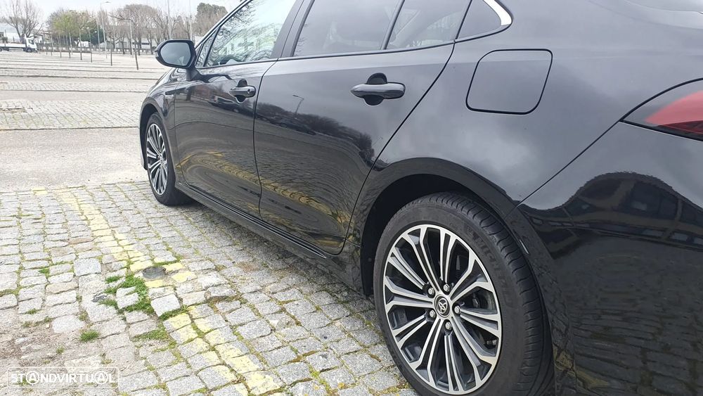 Toyota Corolla 1.8 Hybrid Active - 11