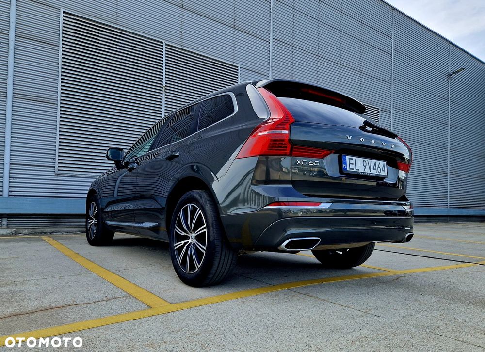 Volvo XC 60 T5 AWD Inscription - 17