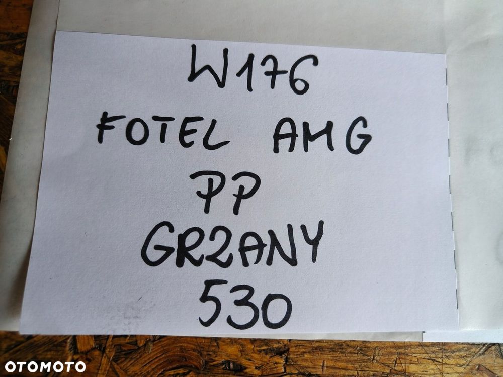 MERCEDES A KLASA W176 FOTEL PRZEDNI PRAWY AMG GRZANY - 11