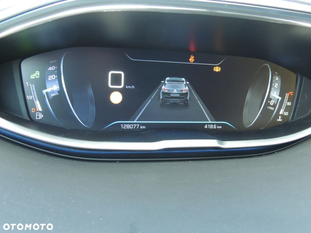 Peugeot 3008 1.2 PureTech Allure - 12