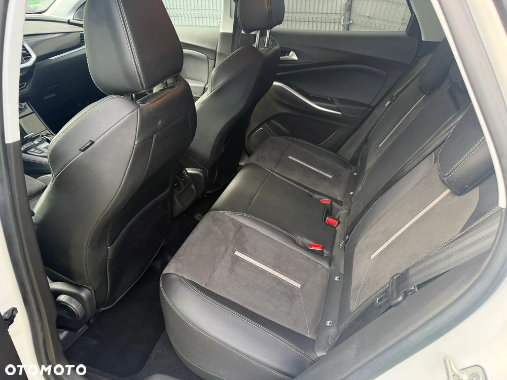 Opel Grandland Plug-in-Hybrid 1.6 DI Automatik GS Line - 12