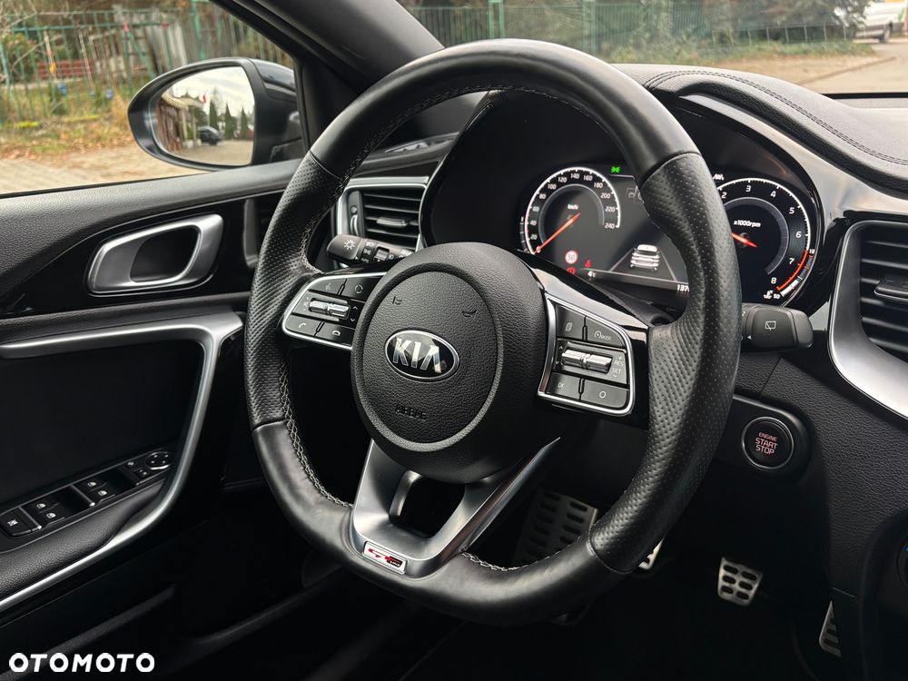 Kia ProCeed 1.4 T-GDI OPF GT LINE - 29