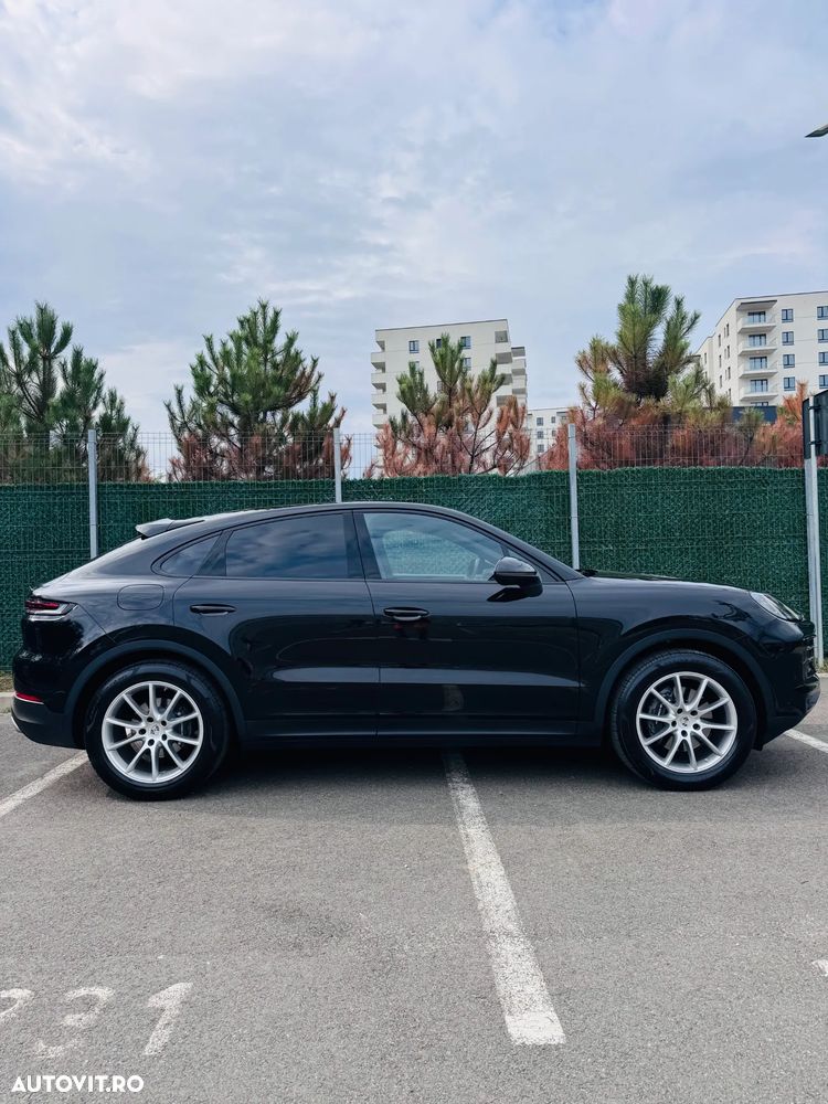 Porsche Cayenne Coupe Black Edition - 12