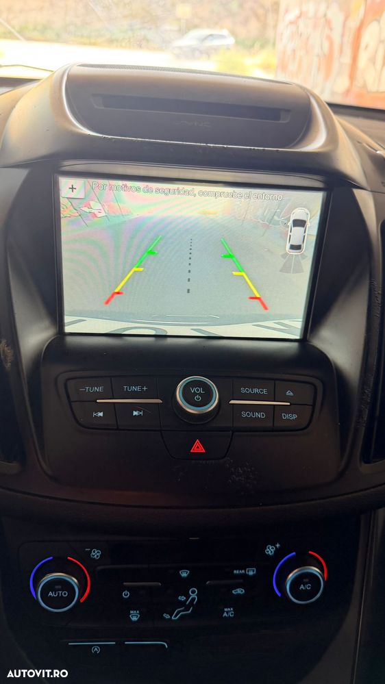 Ford Kuga 1.5 EcoBoost 2WD Titanium - 8