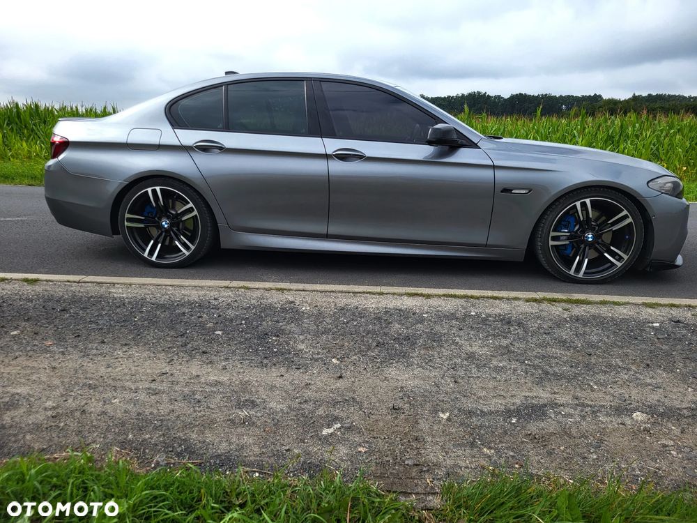 BMW Seria 5 530d xDrive - 4