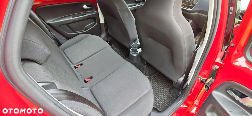 Volkswagen up! - 12