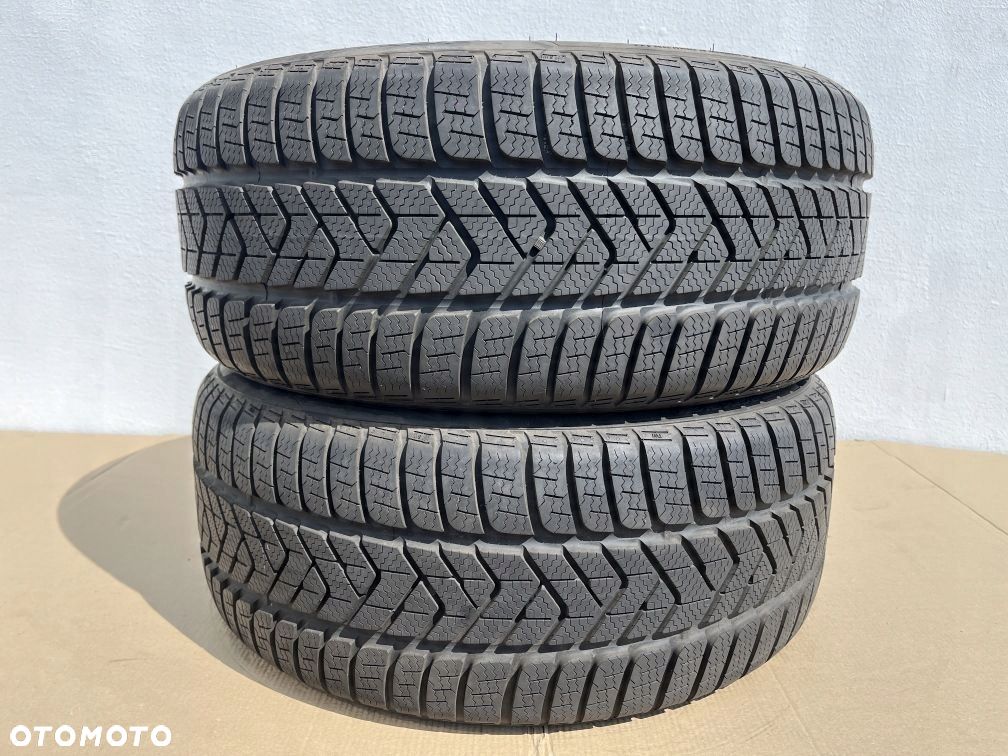 OPONY 255/40r19 100V PIRELLI SOTTOZERO 3 R01 - 1