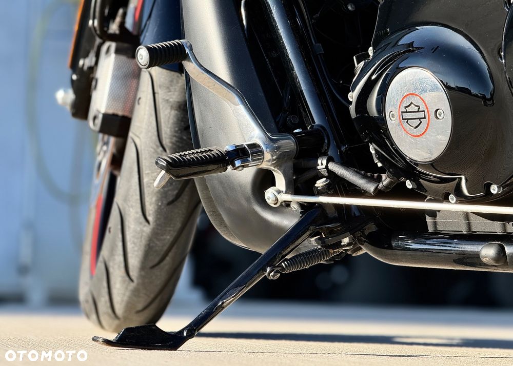 Harley-Davidson V-Rod Night Rod - 23