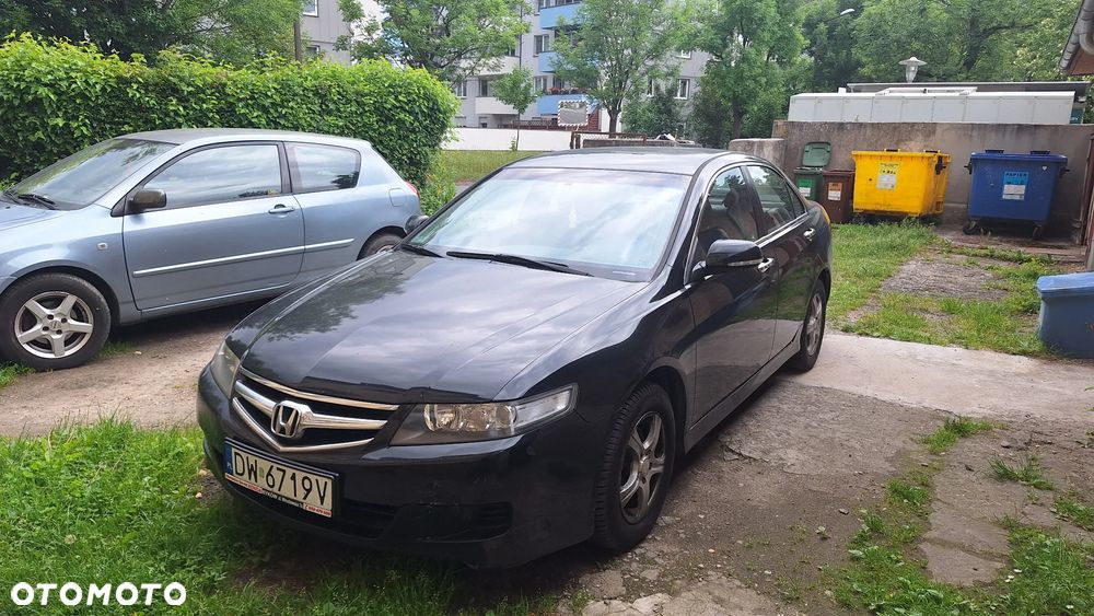 Honda Accord 2.0 Comfort - 1