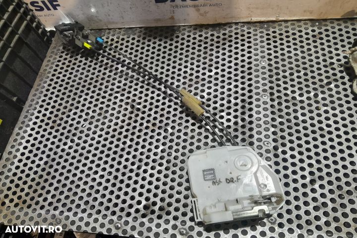 Broasca usa fata dreapta L5914 L5914 Mitsubishi ASX 1 [2010 - 2012] C - 1