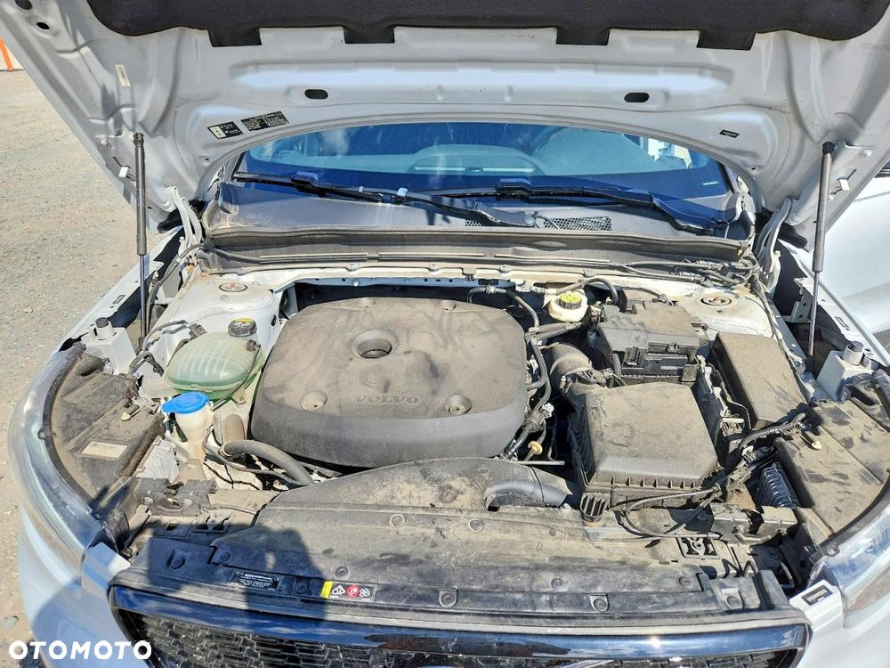 Volvo XC 40 - 11