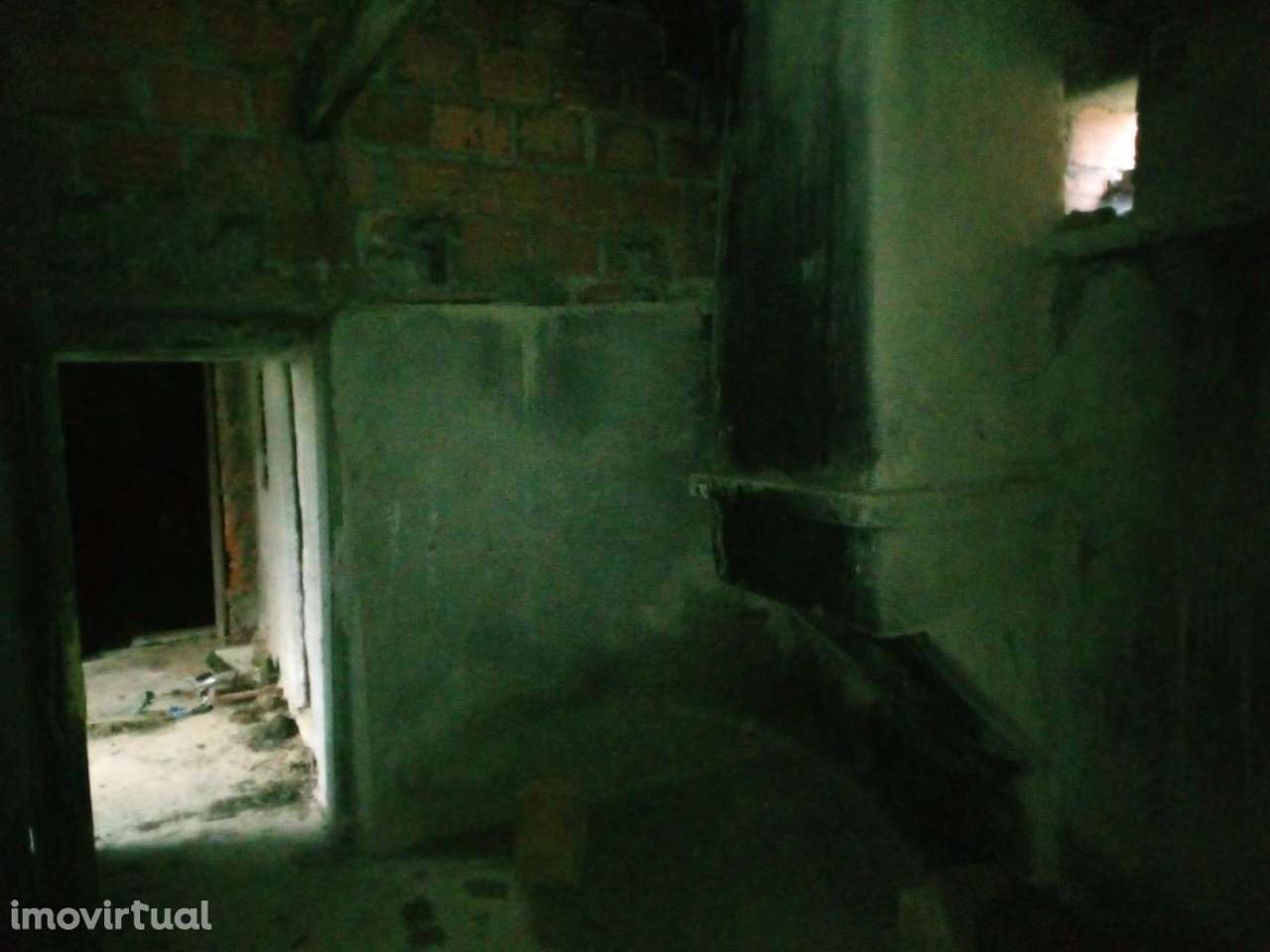 Vende casa térrea em pedra Salgueiro Murça - Grande imagem: 5/7