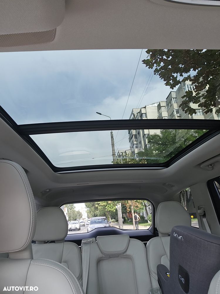 Volvo XC 90 D5 AWD Inscription - 25