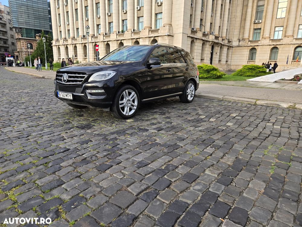 Mercedes-Benz ML 350 BlueTEC 4MATIC 7G-TRONIC - 4