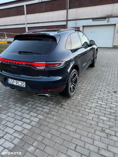 Porsche Macan Standard - 3