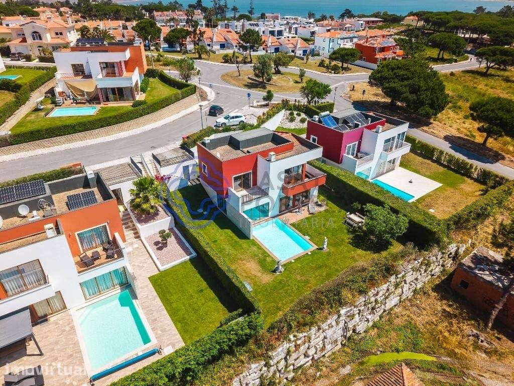Moradia unifamiliar com piscina e jardim privativos - Grande imagem: 3/59