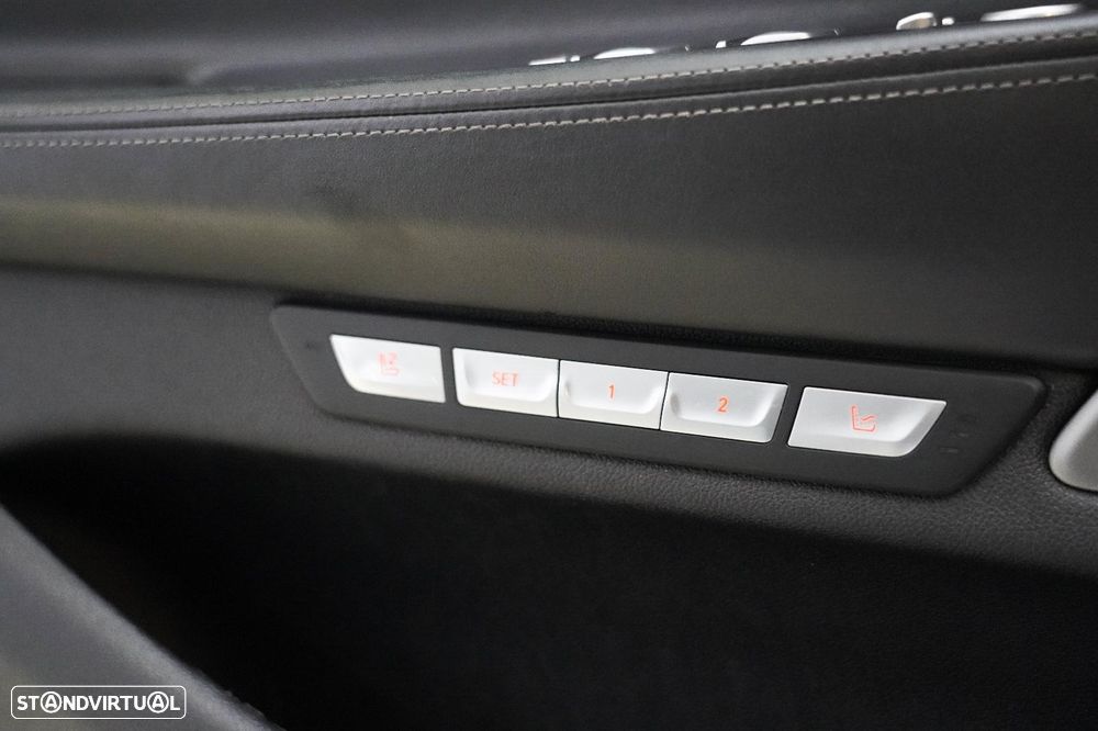 BMW 730 d Pack M - 18