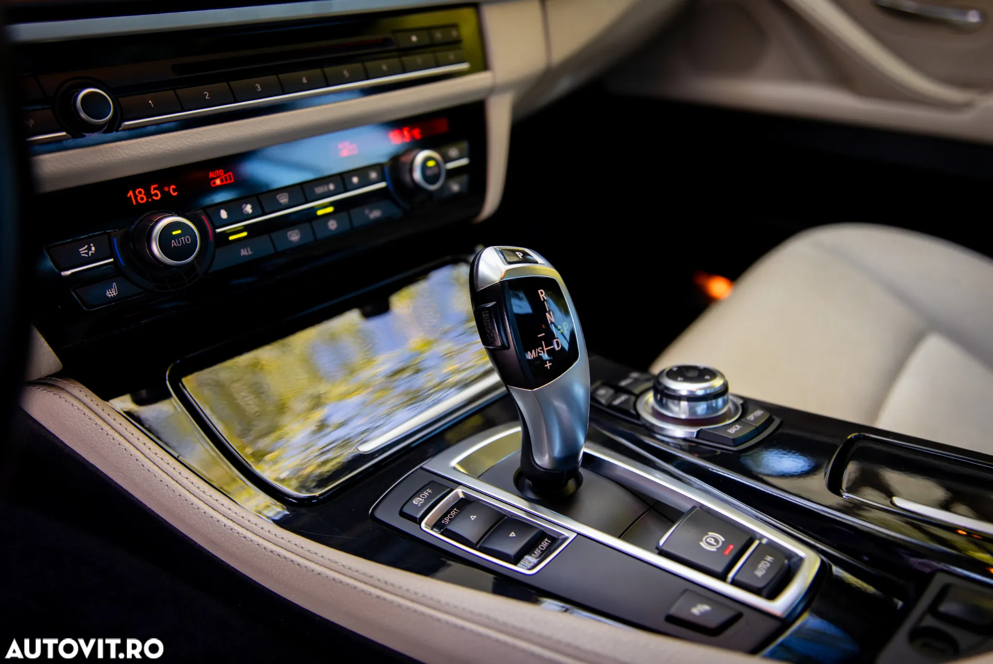 BMW Seria 5 520d Gran Turismo - 14