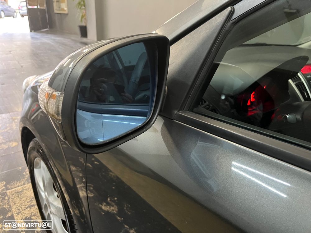 Kia Ceed SW 1.6 CRDi EX ISG - 21