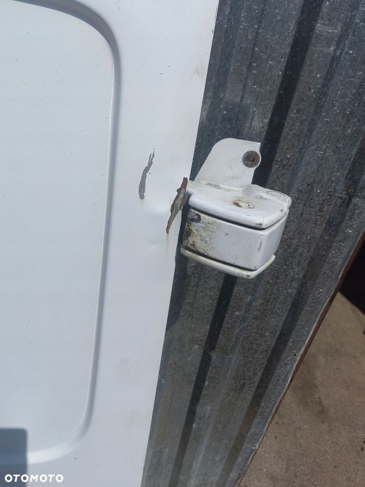 drzwi prawy tyŁ prawe skrzydŁo renault trafic ii opel vivaro a primastar - 3