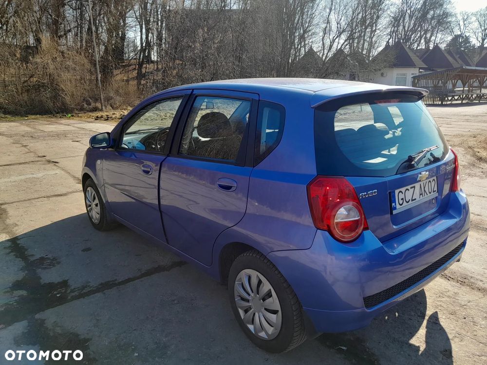 Chevrolet Aveo - 6