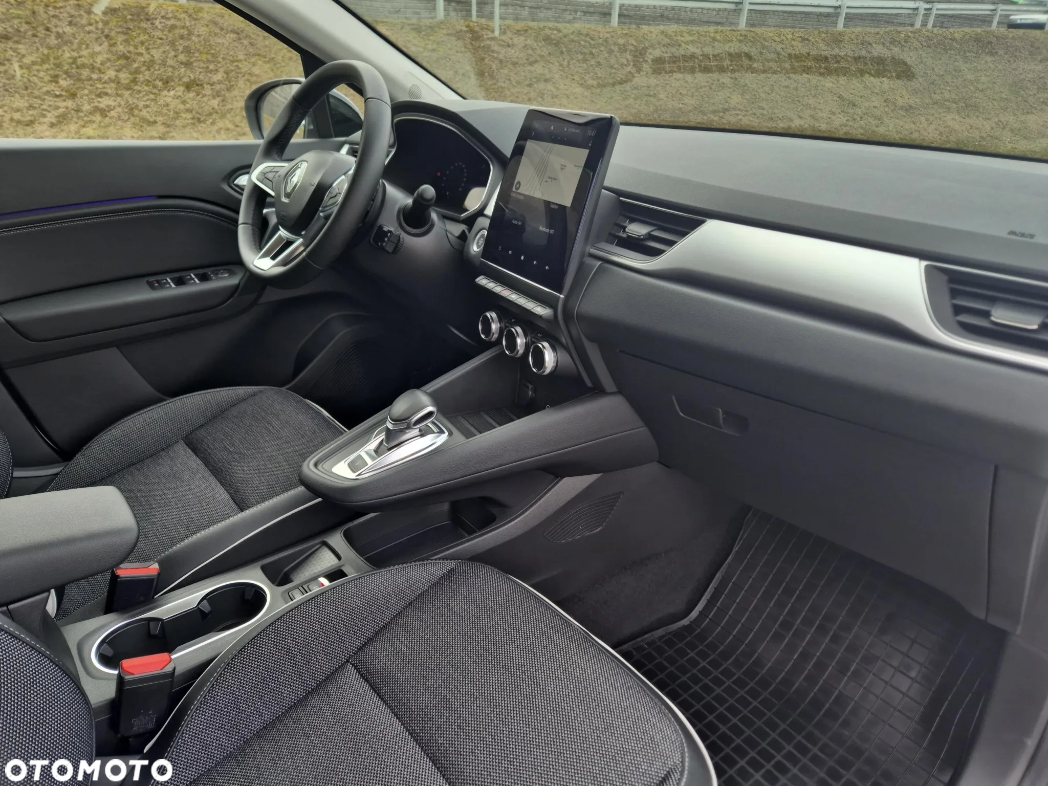 Renault Captur - 21
