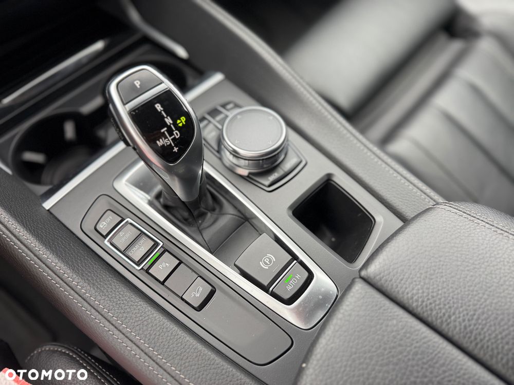 BMW X6 xDrive40d M Sport - 32