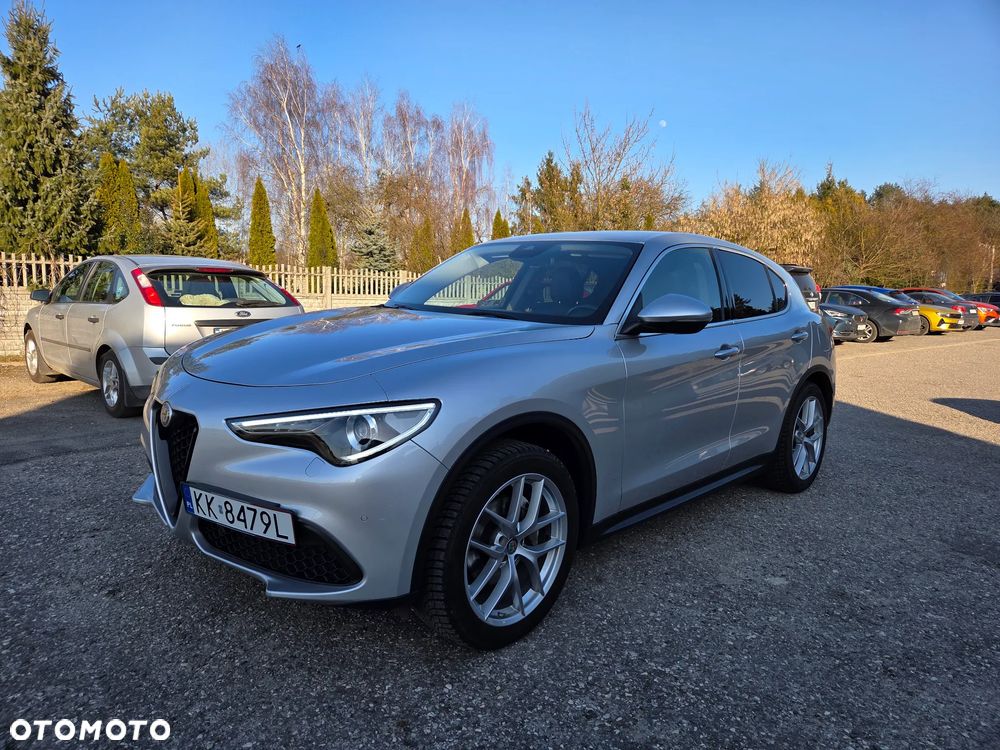 Alfa Romeo Stelvio - 3