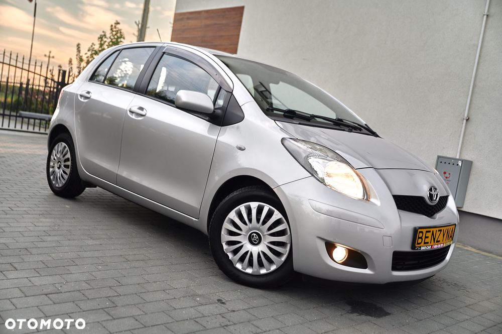 Toyota Yaris 1.33 VVT-i Sol - 10