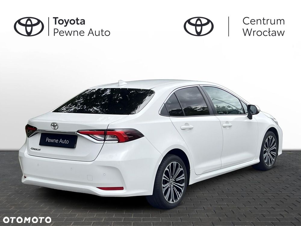 Toyota Corolla - 5