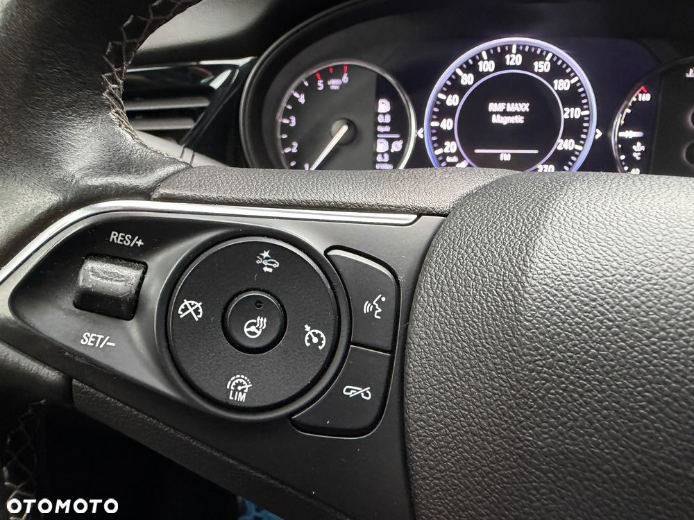 Opel Insignia 2.0 Automatik Edition - 27