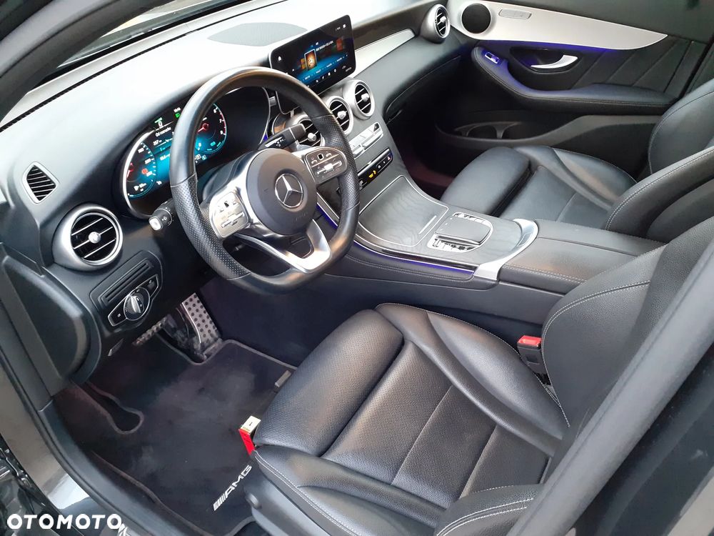 Mercedes-Benz GLC 200 4Matic 9G-TRONIC AMG Line - 17