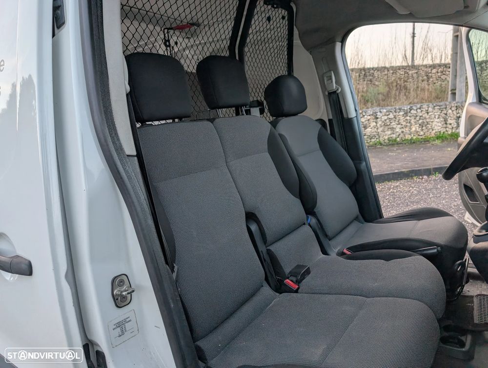 Peugeot Partner - 100 CV (IVA Dedutível) - 13