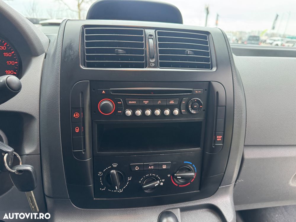 Peugeot Expert Tepee L1H1 (5-Si.) Premium - 23