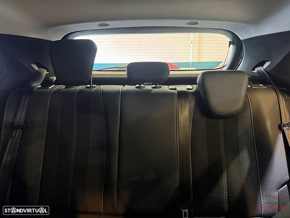 Opel Mokka 1.2 T Elegance AT - 36