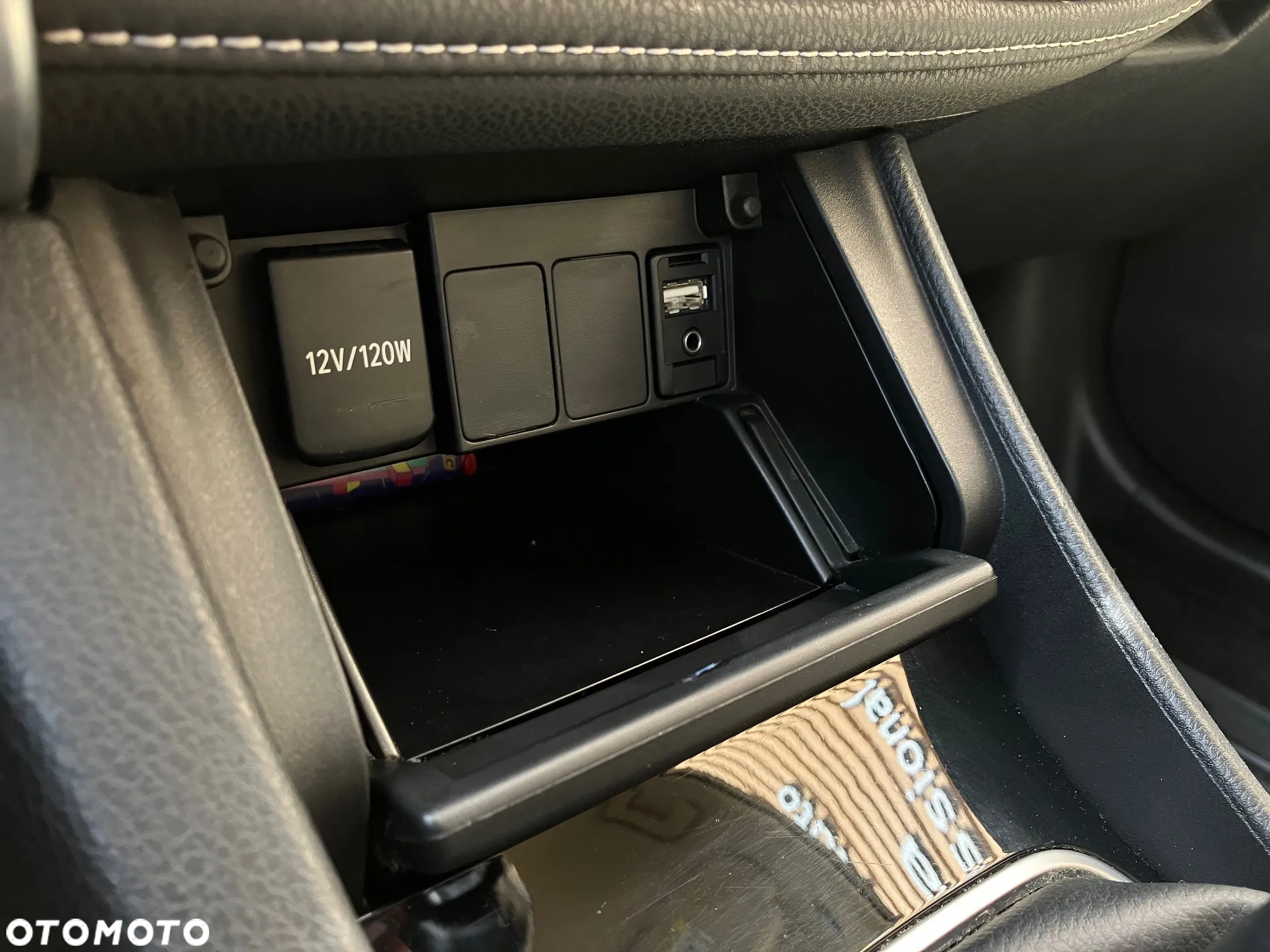 Toyota Corolla 1.6 Comfort - 23