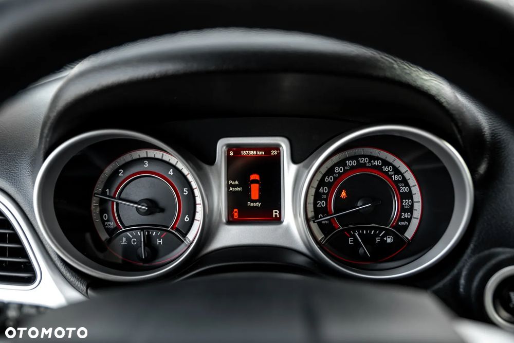Fiat Freemont 2.0 Multijet 16V DPF Automatik Allrad Lounge - 35