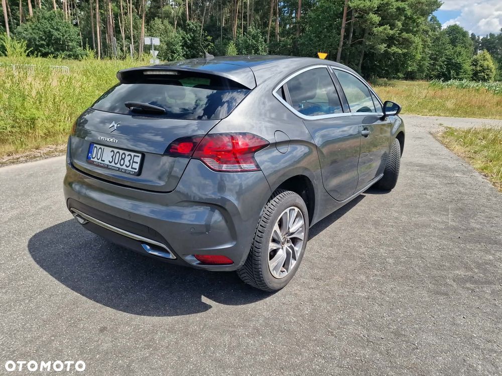 Citroën DS4 HDi 165 SportChic - 4
