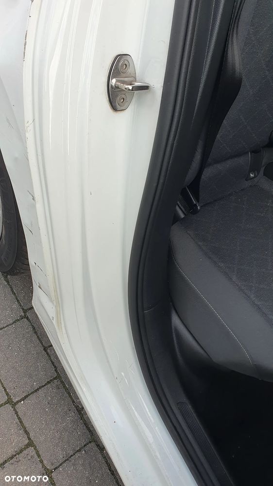 Volkswagen Golf - 13