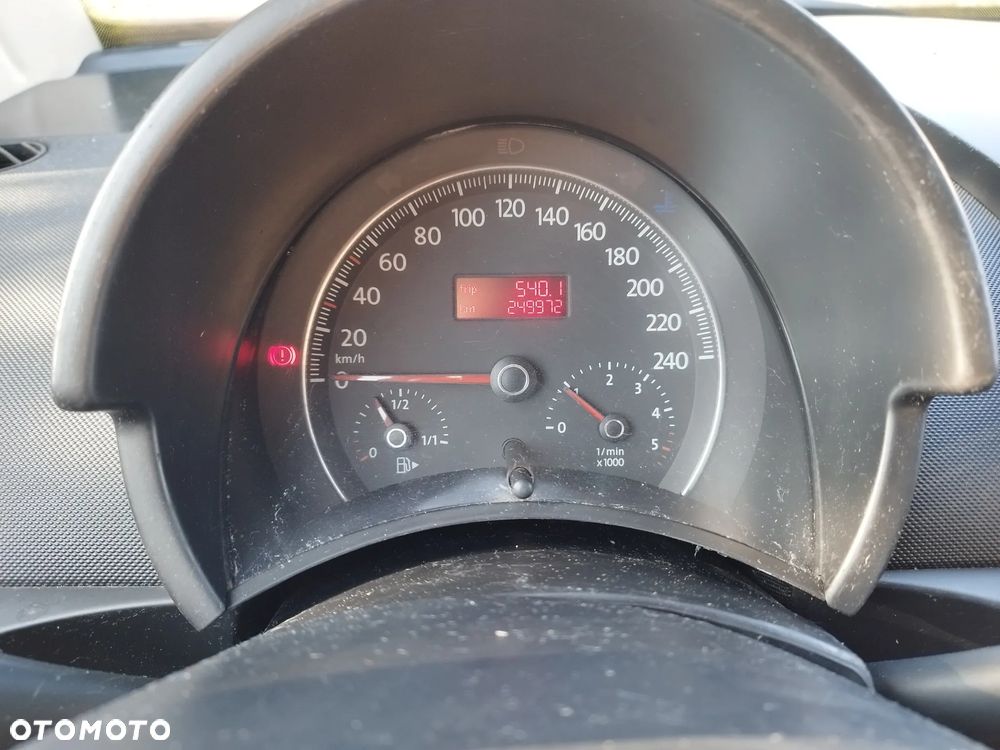 Volkswagen New Beetle 1.9 TDI - 9